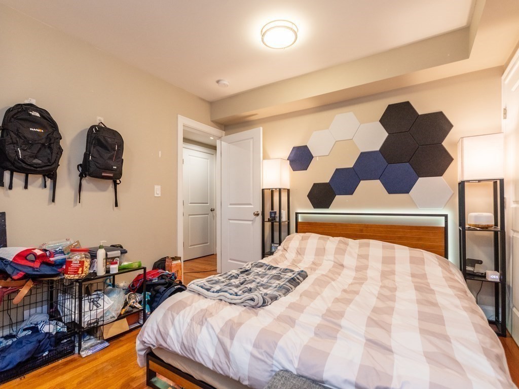 107 Kenrick St, Brighton