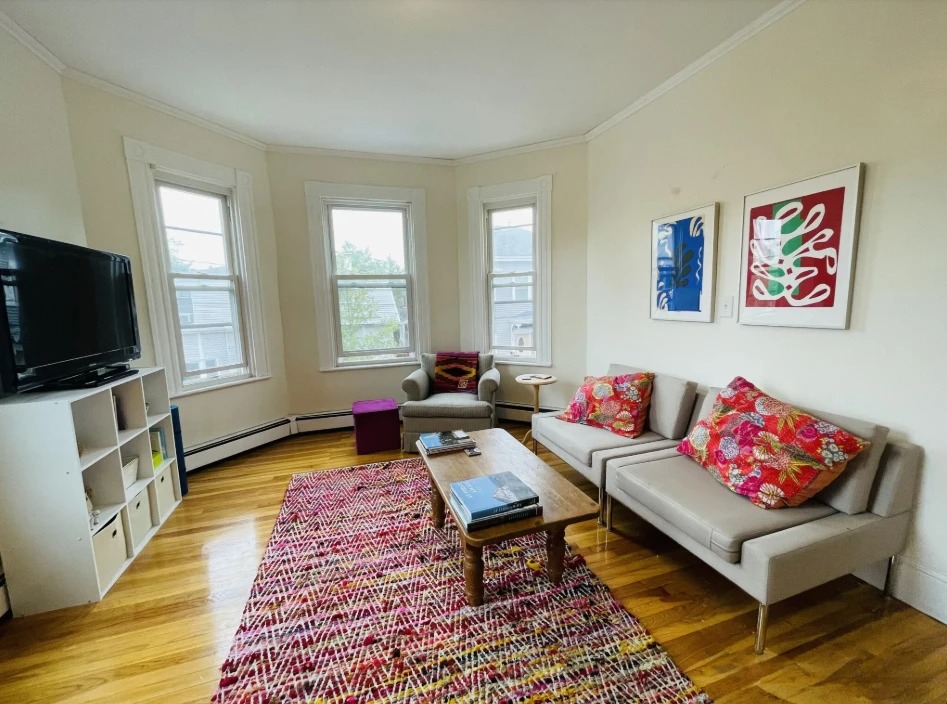 12 Houghton St, Ward Two