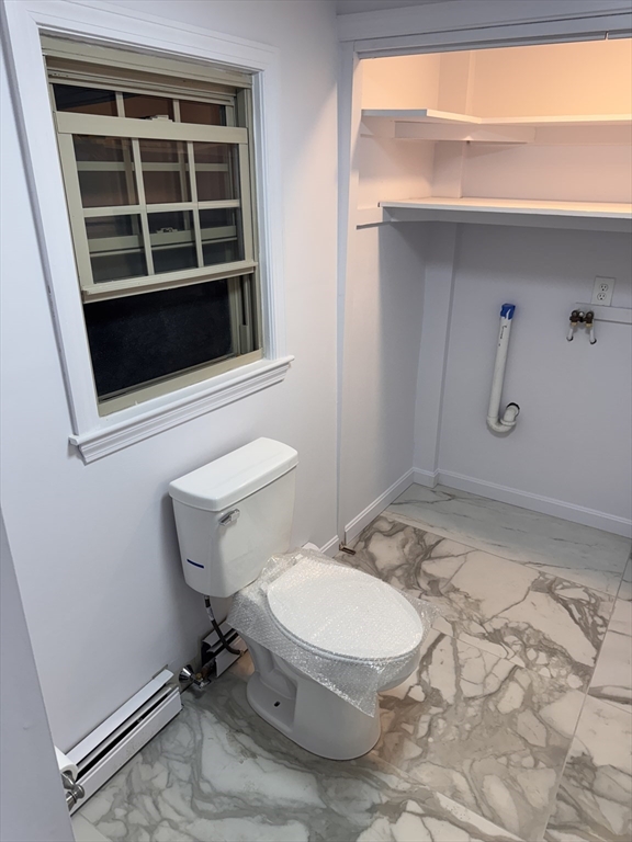 21 North Main St, Avon