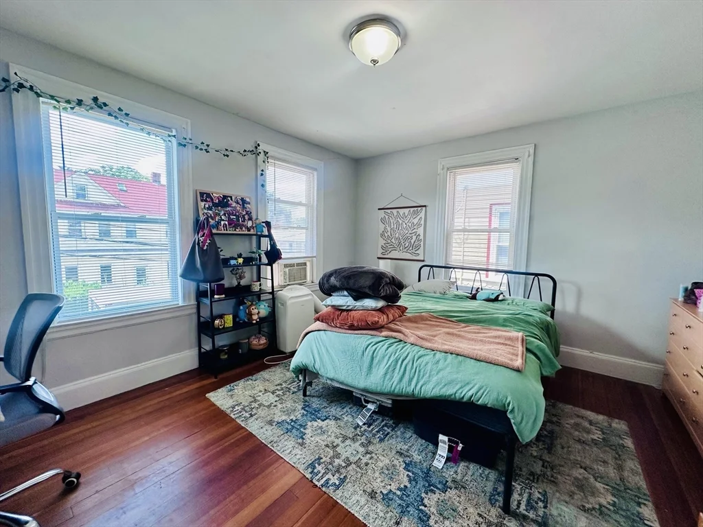 2 Greylock Rd, Allston