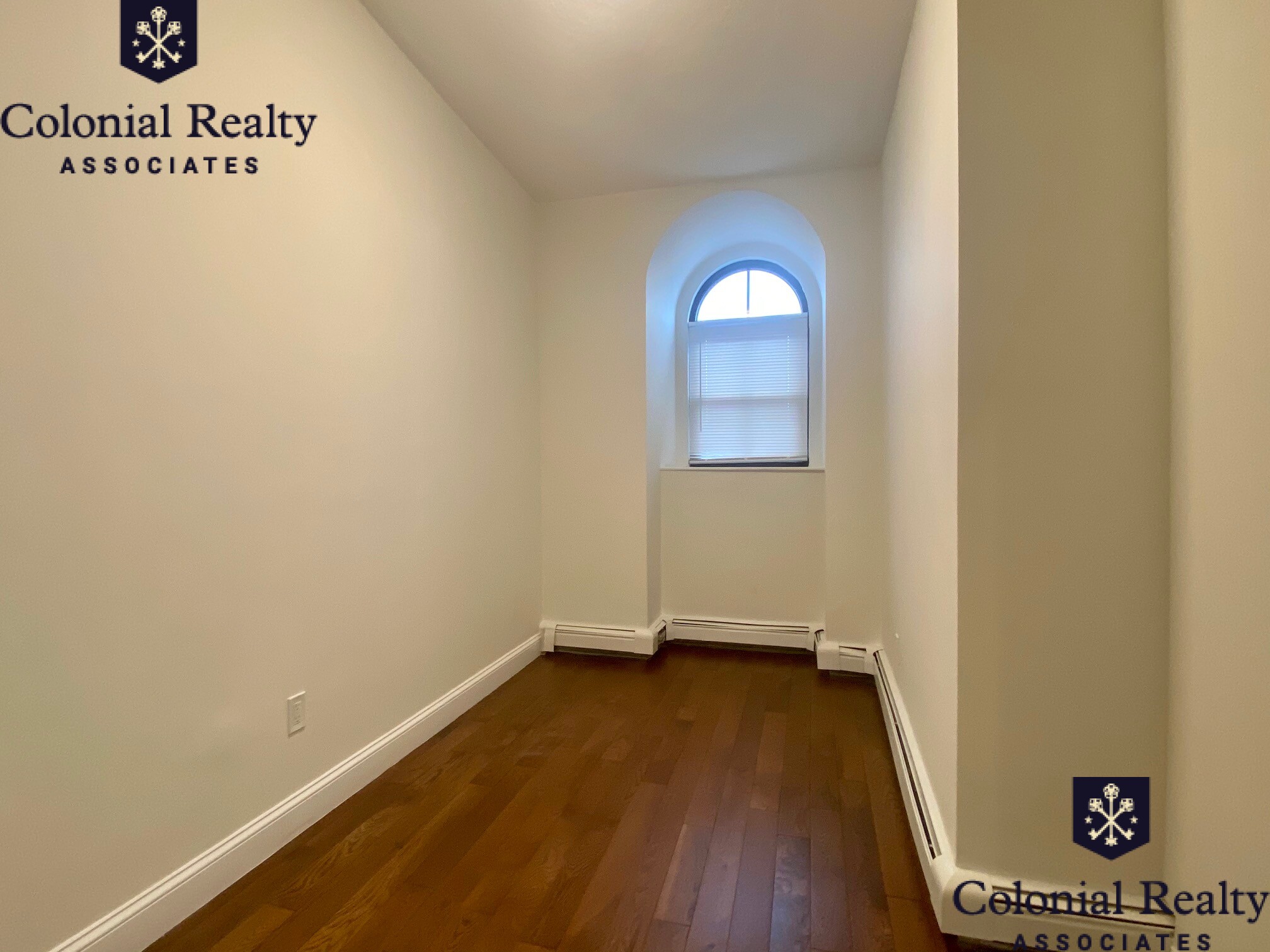 523 Massachusetts Ave, South End