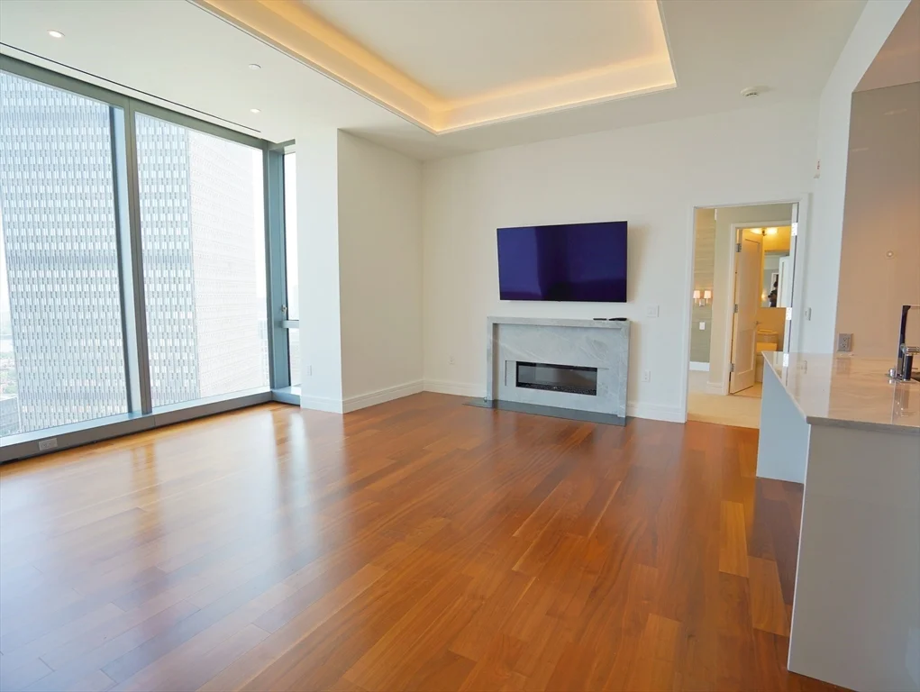 1 Dalton St, Back Bay