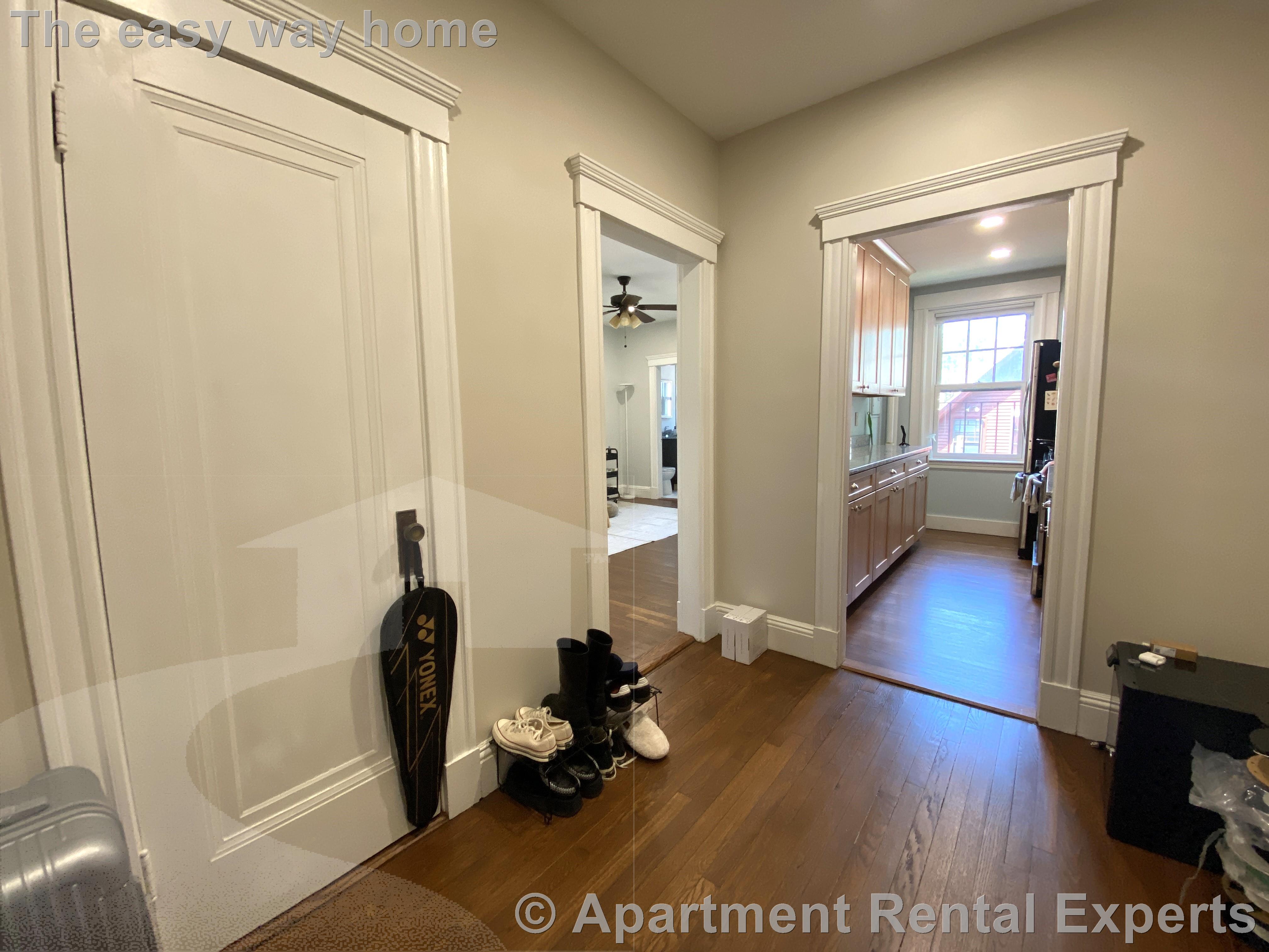 1699 Cambridge St, Harvard Square