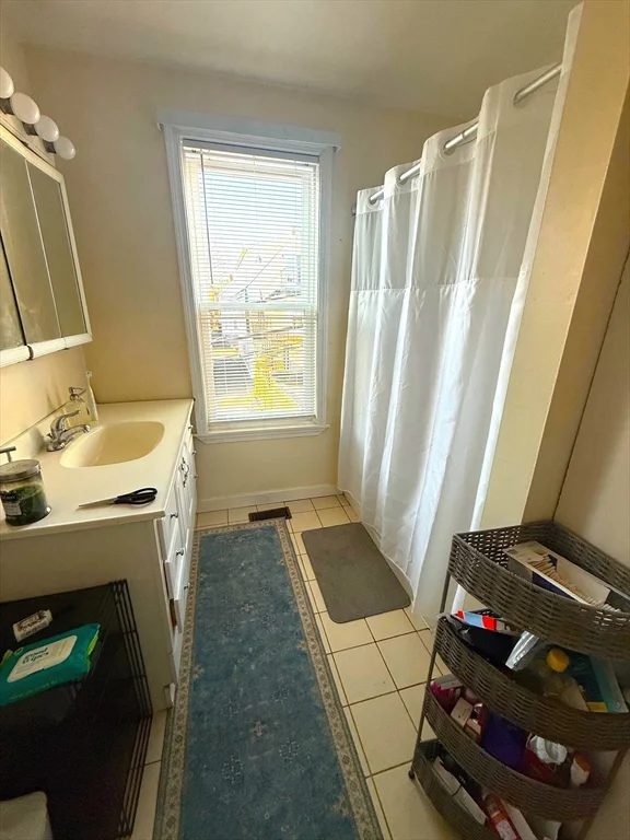 3 Paige Ave, South Boston