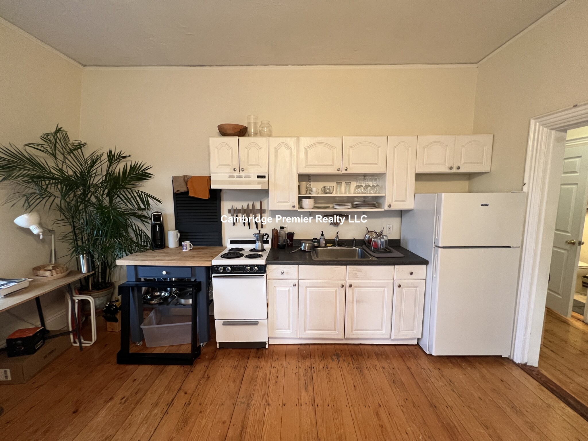 86 Ellery St, Mid-Cambridge