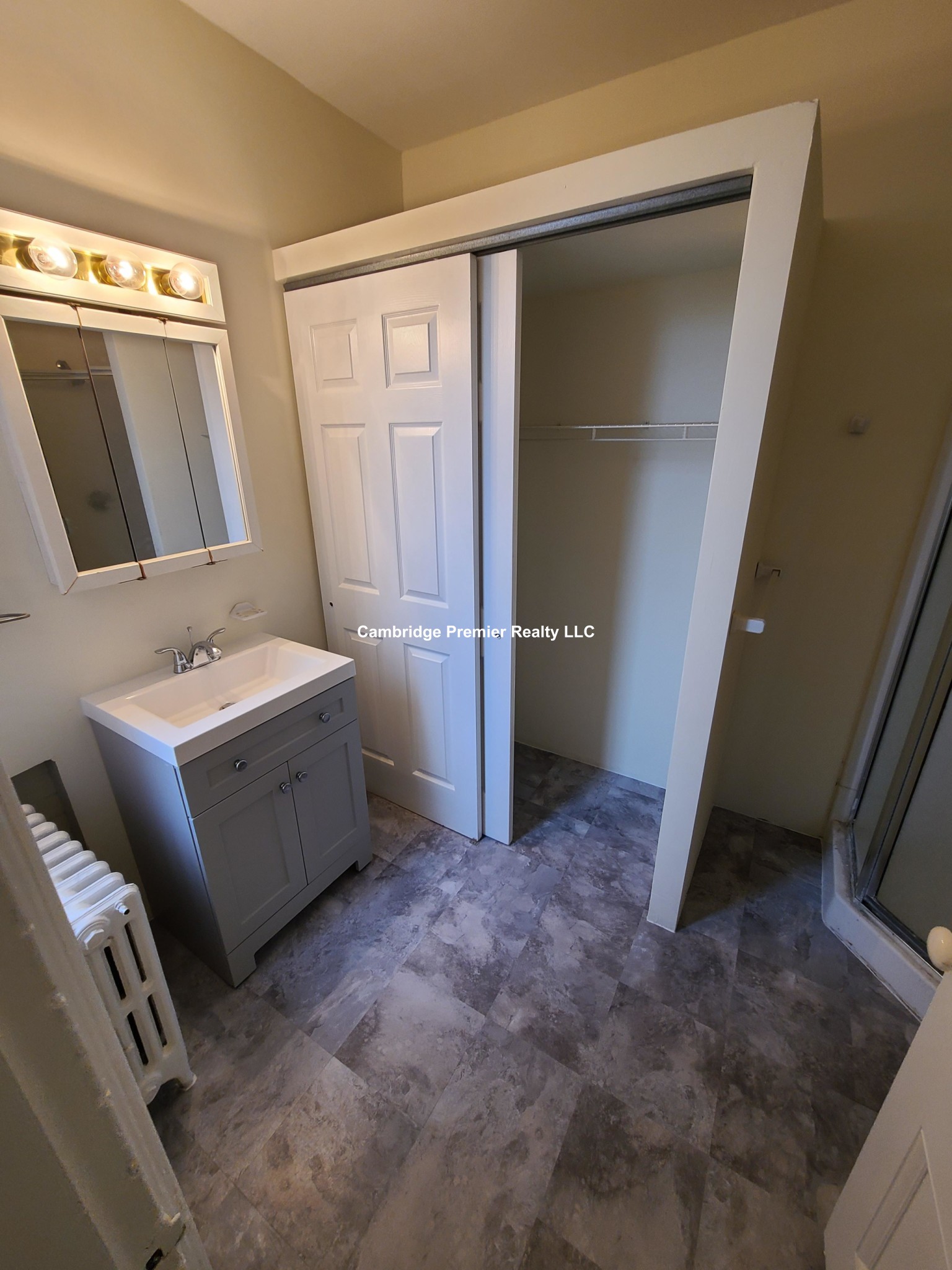 Studio bed, 1 bath apartment for rent at 86 Ellery St Unit 4, Mid Cambridge — photo 7 of 8