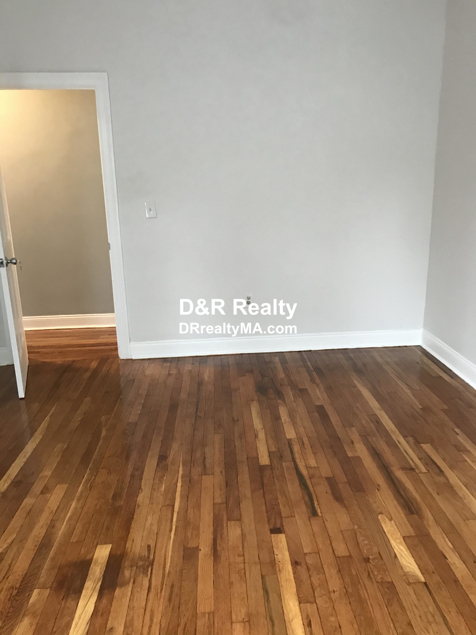 3 bed, 2 bath apartment for rent at 86 Norfolk St Unit 2, Cambridgeport — photo 14 of 20