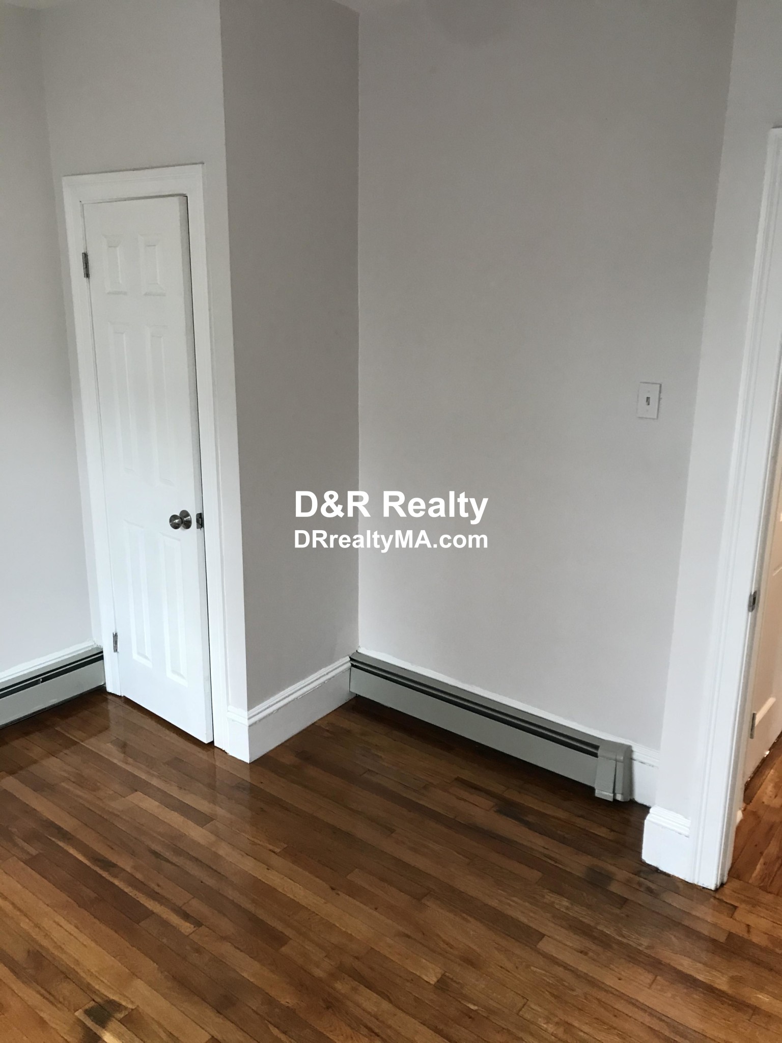 3 bed, 2 bath apartment for rent at 86 Norfolk St Unit 2, Cambridgeport — photo 17 of 20