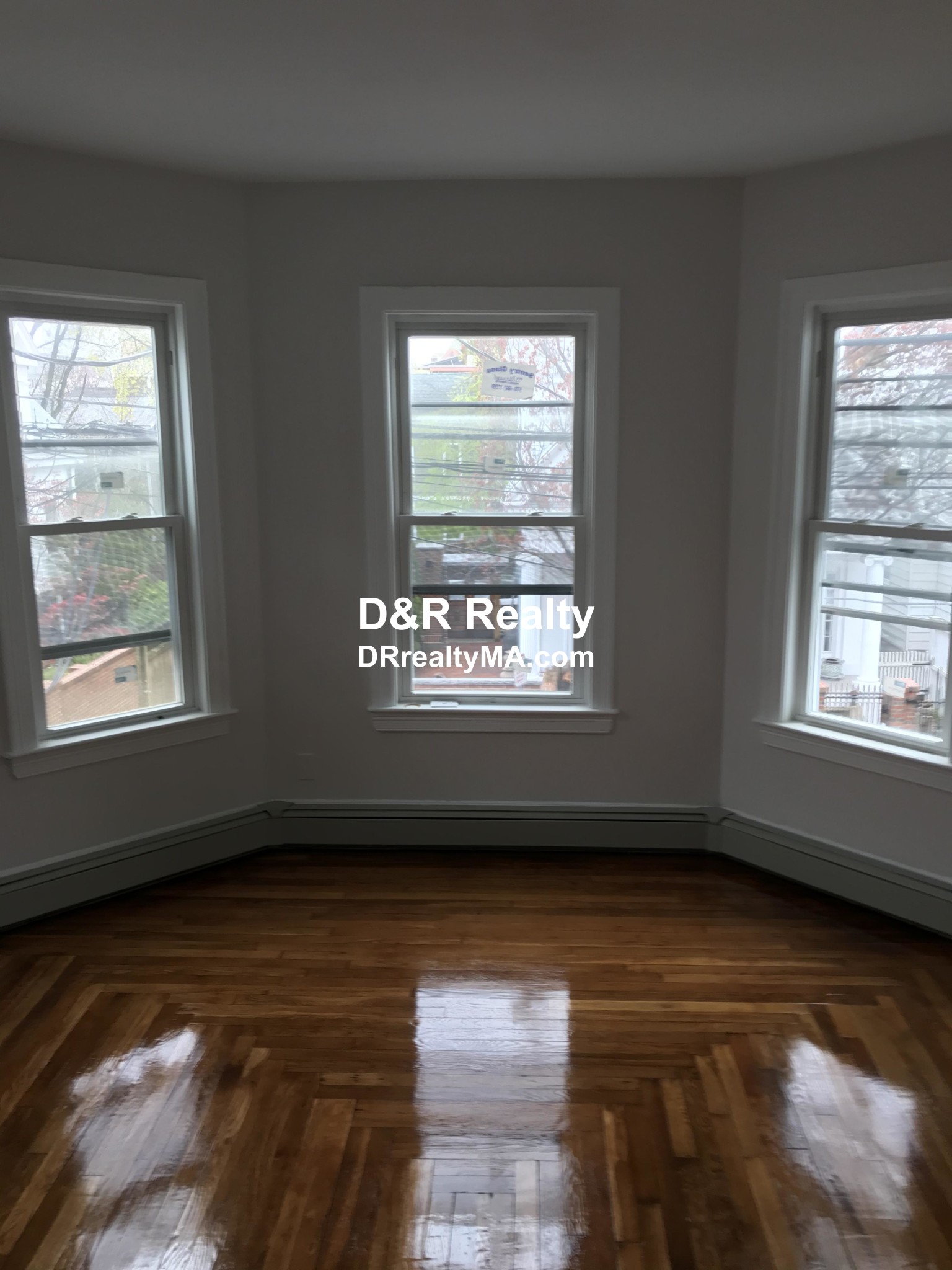 3 bed, 2 bath apartment for rent at 86 Norfolk St Unit 2, Cambridgeport — photo 7 of 20