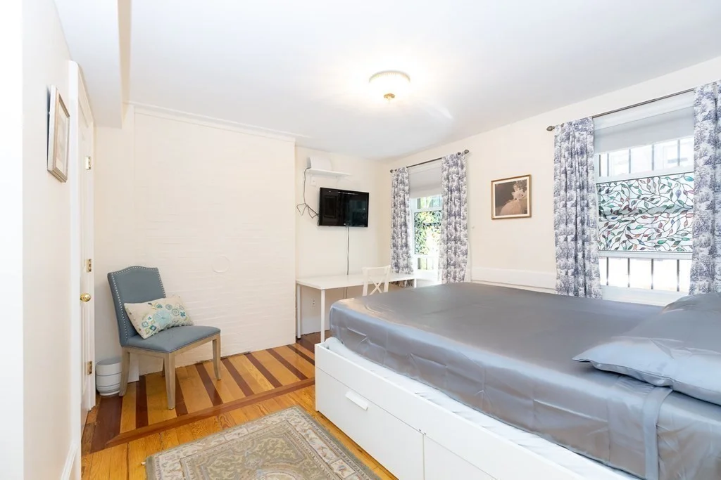 21 East Concord St, South End