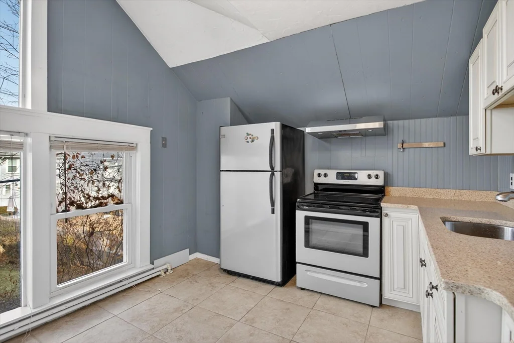 306 Edge Hill Rd, Milton