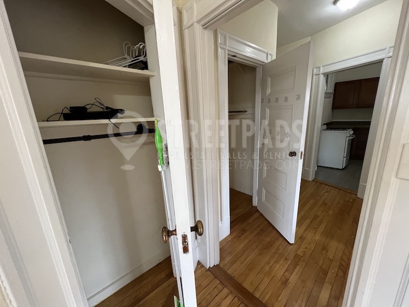 2 Ware St, Mid-Cambridge