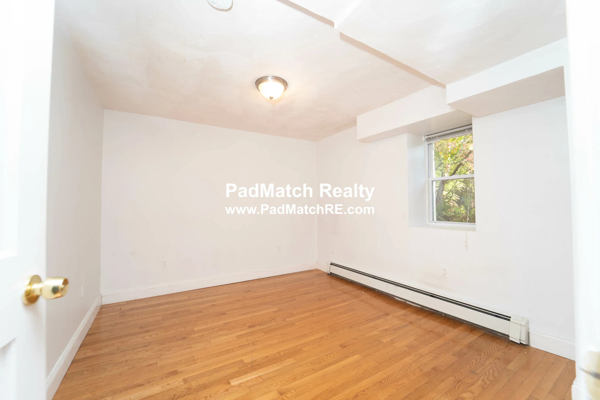 1776 Commonwealth Ave, Brighton