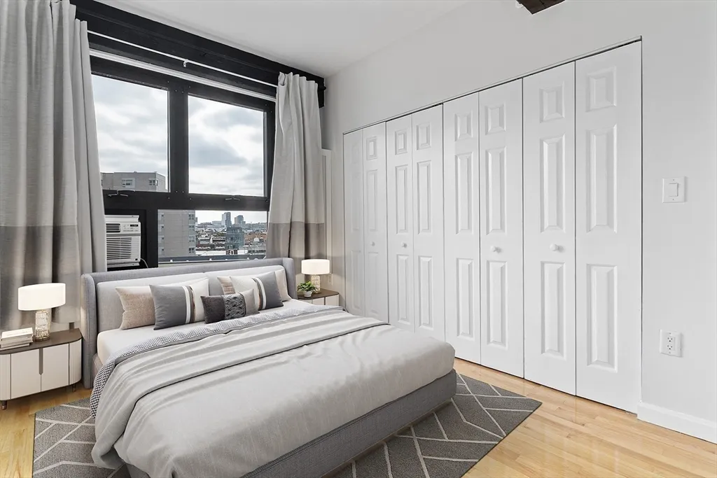 12 Stoneholm St, Fenway