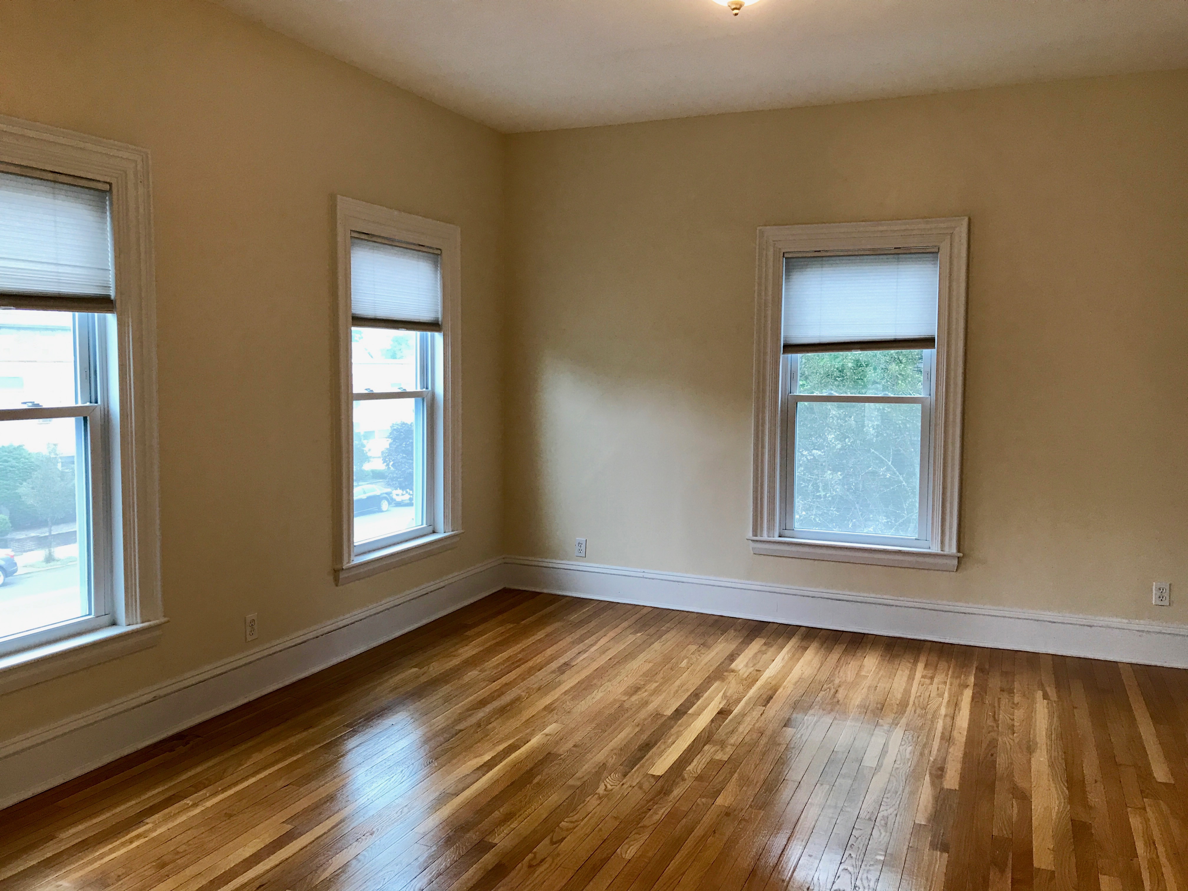 3 bed, 2 bath apartment for rent at 674 Main St Unit 2, Malden — photo 28 of 30