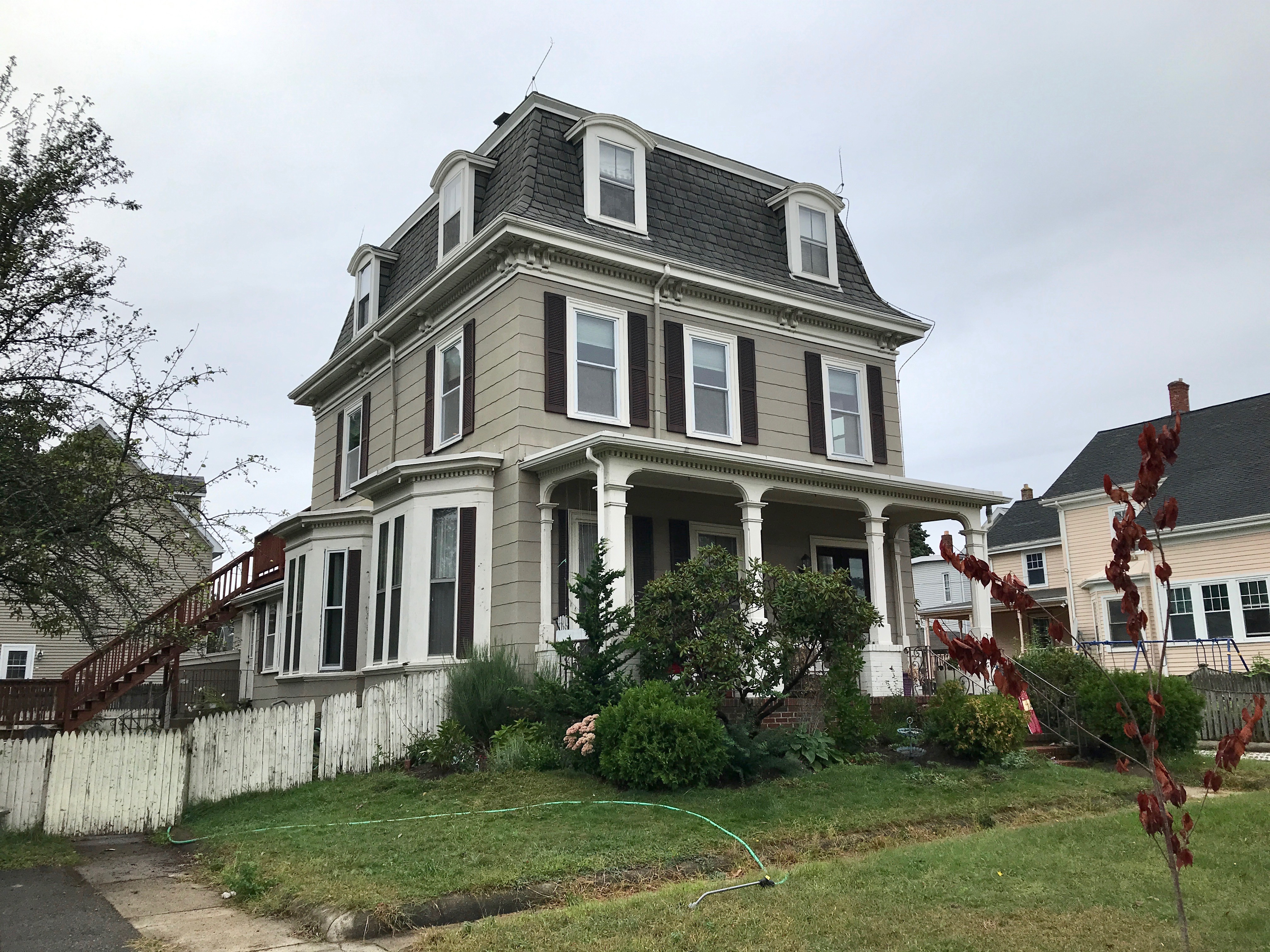 3 bed, 2 bath apartment for rent at 674 Main St Unit 2, Malden — photo 1 of 30