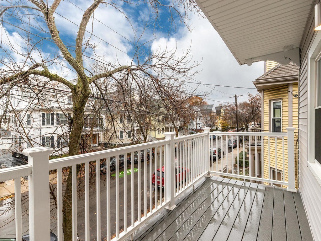 233 Willow Ave, Powder House Square