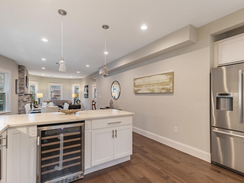 233 Willow Ave, Powder House Square