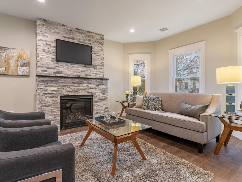 233 Willow Ave, Powder House Square