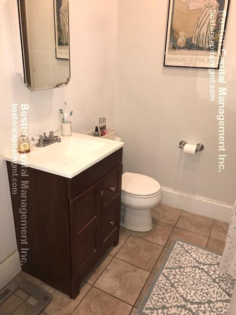 4 bed, 2 bath apartment for rent at 22 Royal St Unit 1, Allston — photo 12 of 15