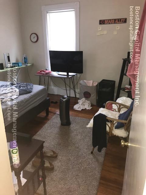 4 bed, 2 bath apartment for rent at 22 Royal St Unit 1, Allston — photo 1 of 15