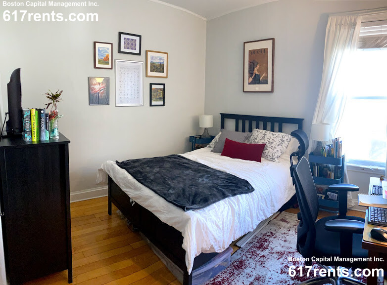 2 bed, 1 bath apartment for rent at 30 Leamington Rd Unit 2, Brighton — photo 7 of 10
