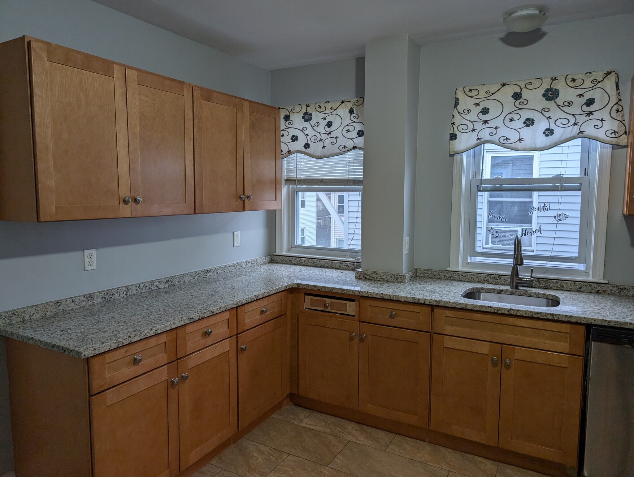 11 Belmont St, Everett