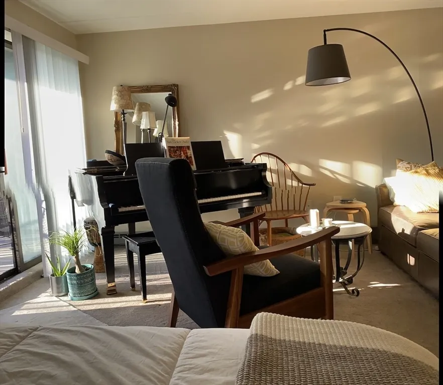 60 Pleasant St, Arlington