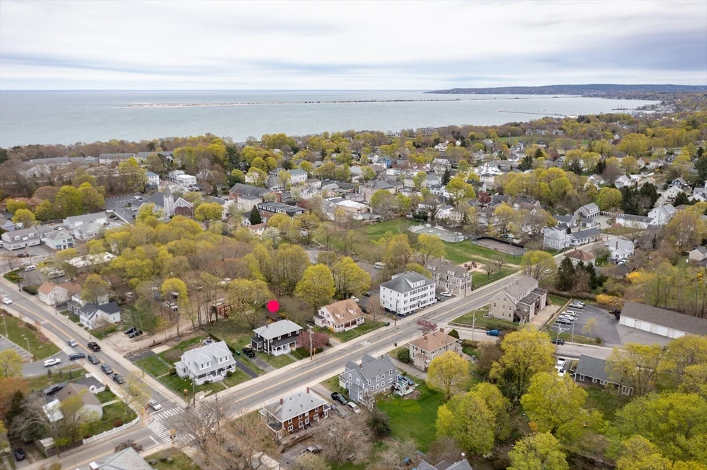 235 Standish Ave, Plymouth