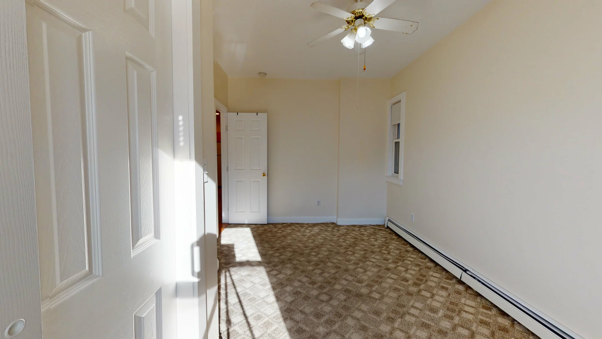 15 Linden St, Allston