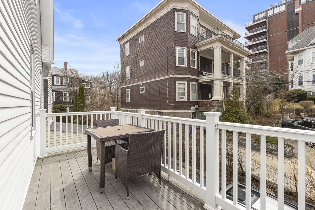 55 Main St, Somerville