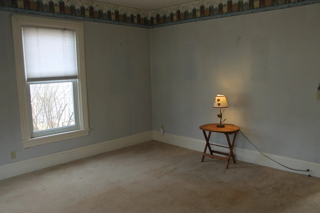 112 Cottage St, Franklin