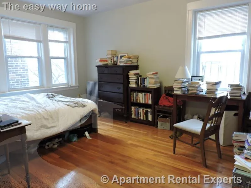 11 Gray St, Porter Square