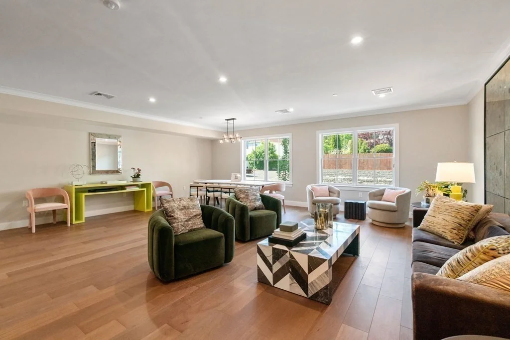 425 Lagrange St, West Roxbury