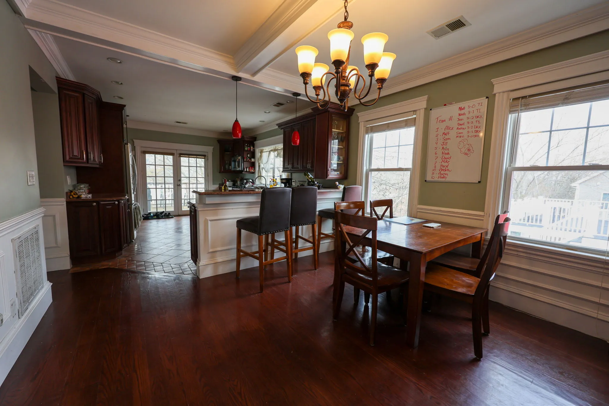 127 Nonantum St, Oak Square