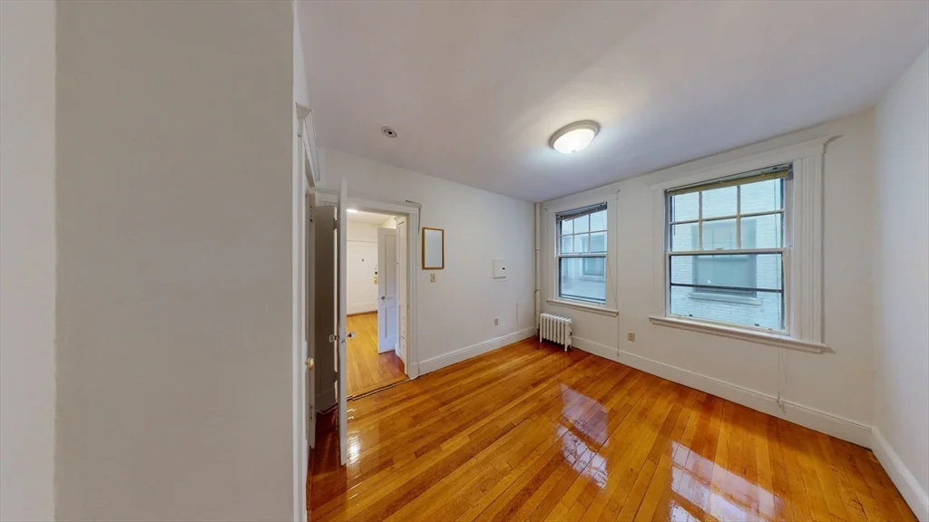 32 Sidlaw, Brighton