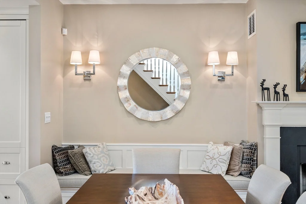 228 W Canton St, South End