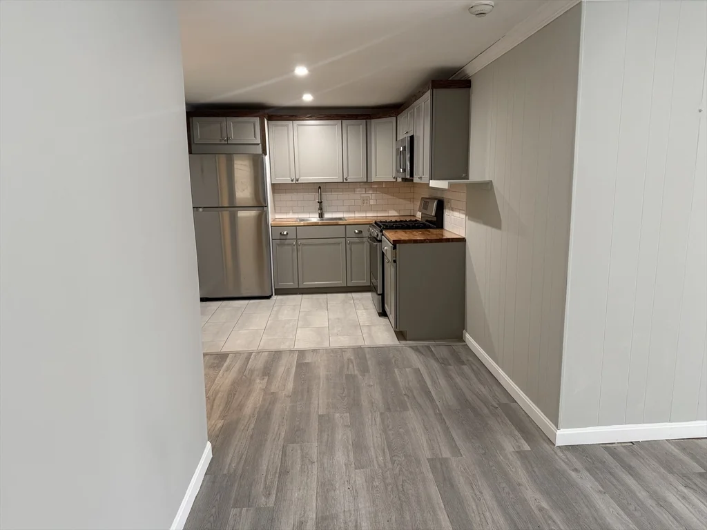 176 Court St, Downtown