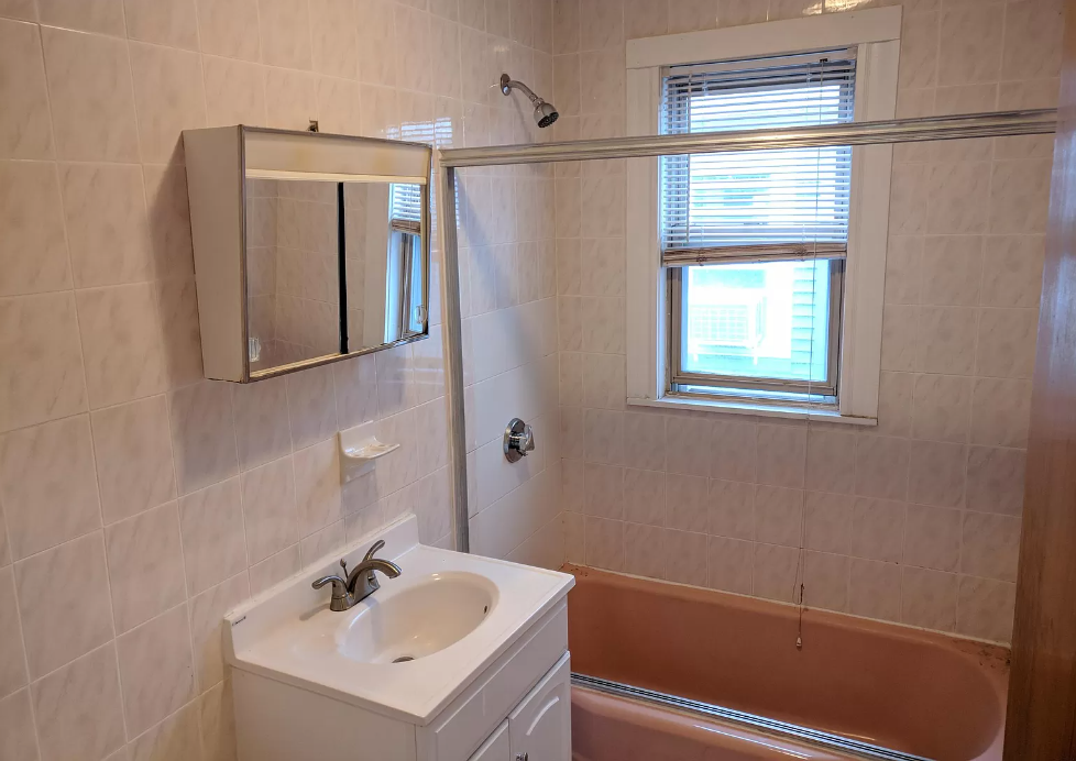 35 Rose St, Ward Two