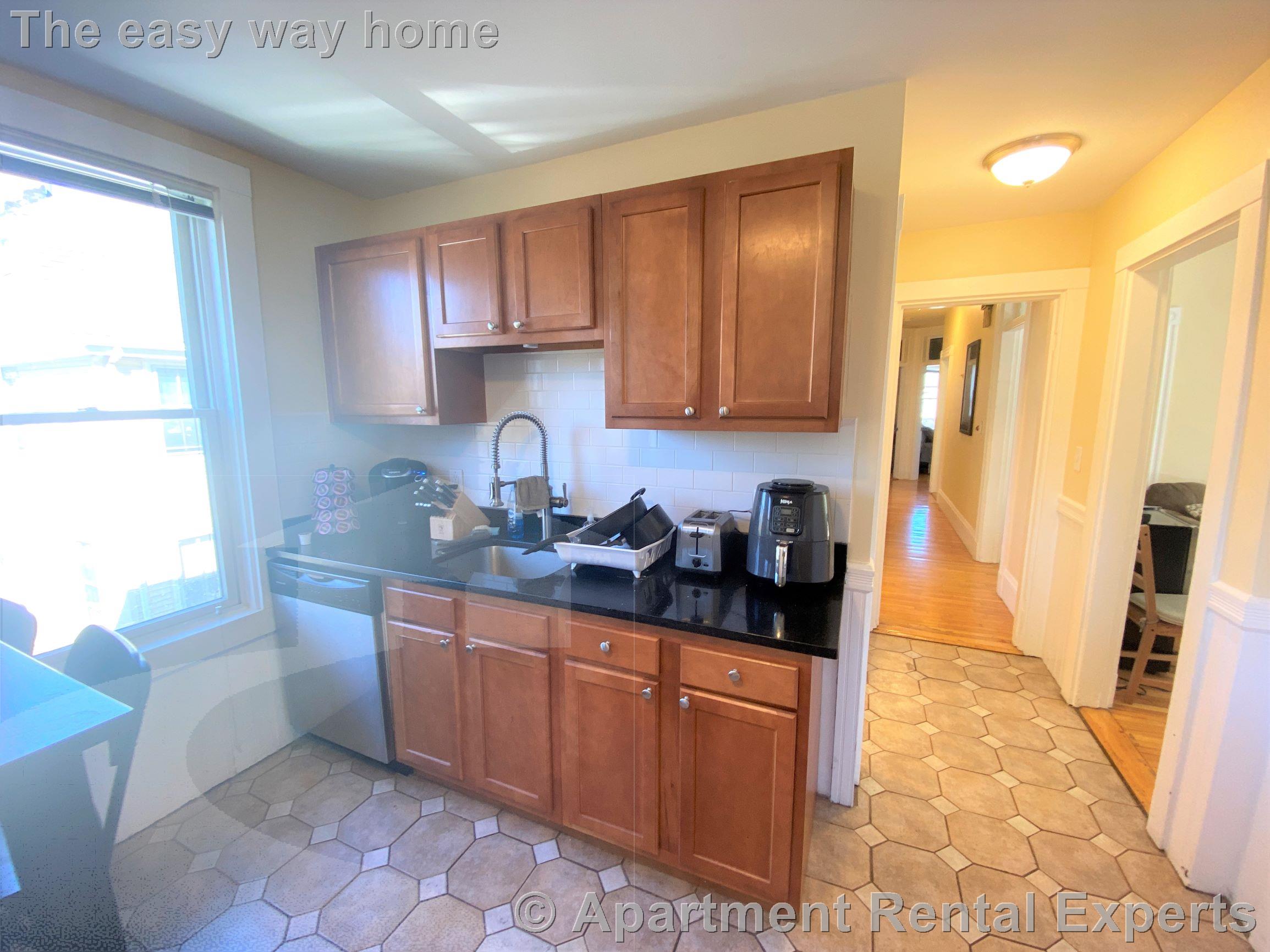 176 Elm St, Porter Square