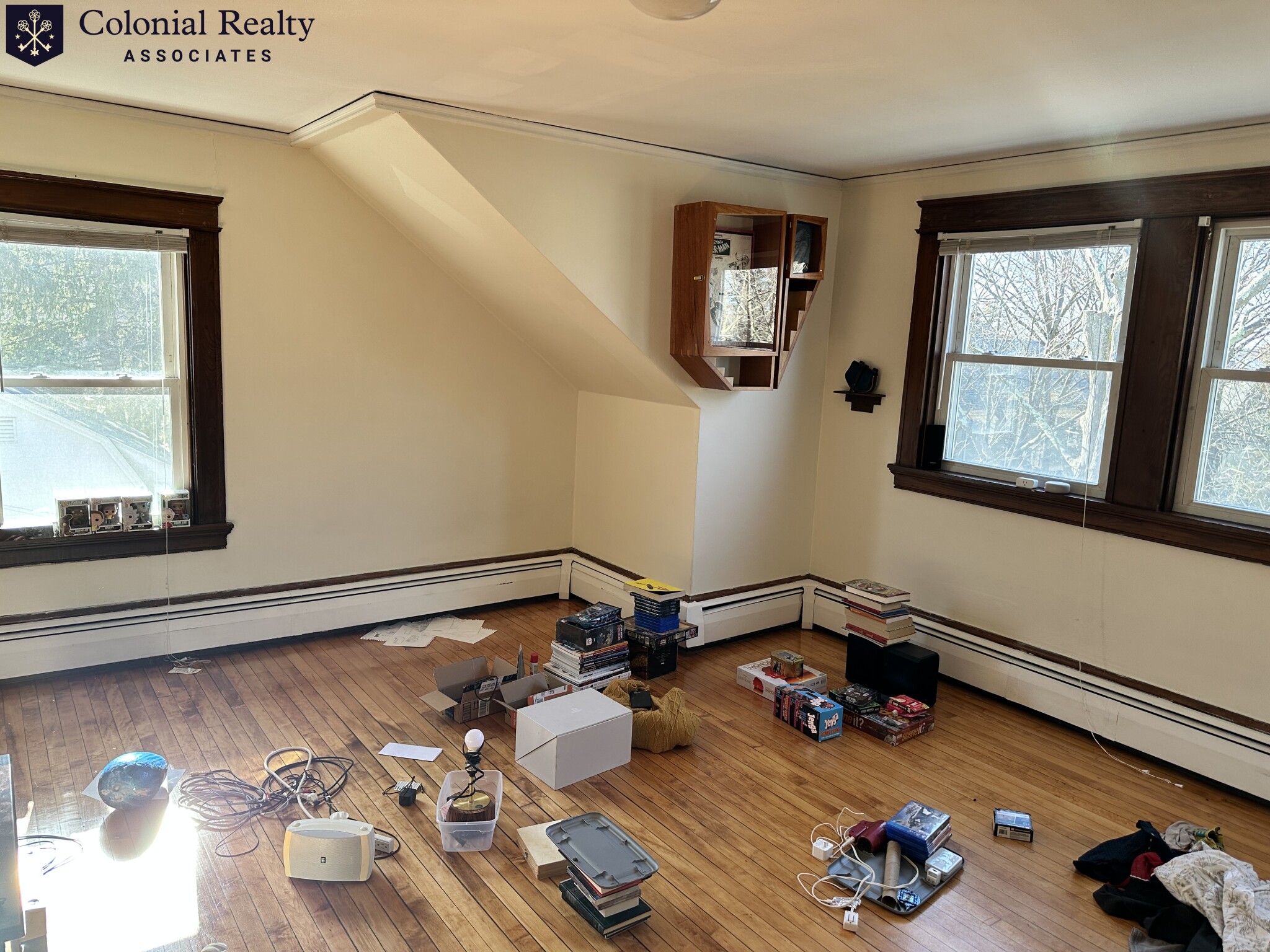 63 Walker Rd, Newtonville