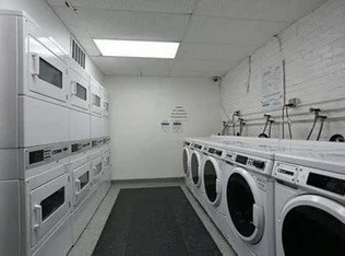 466 Commonwealth Ave, Fenway