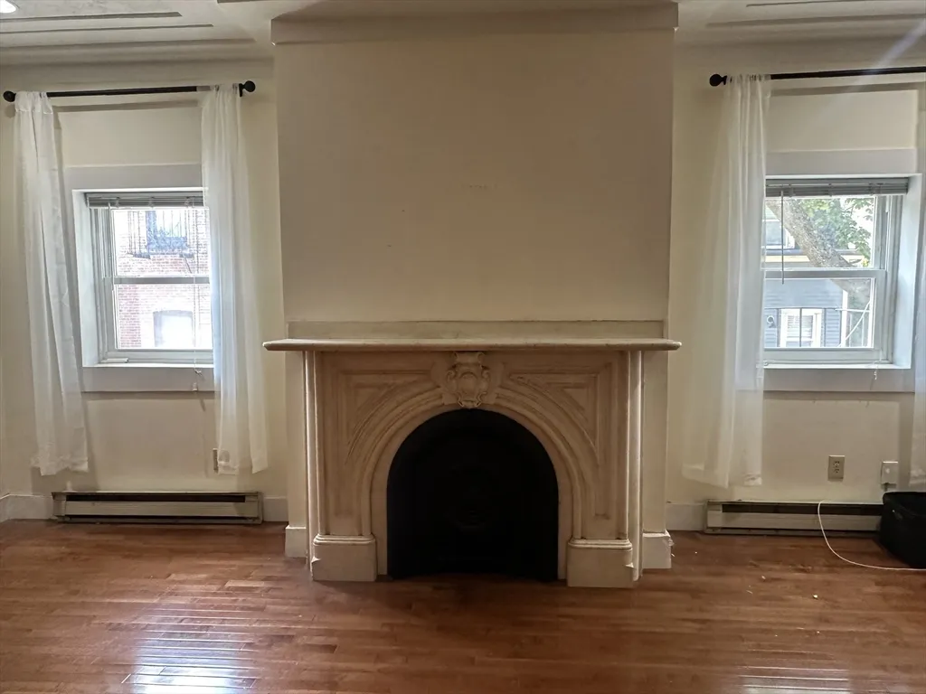 744 East 4th St, South Boston