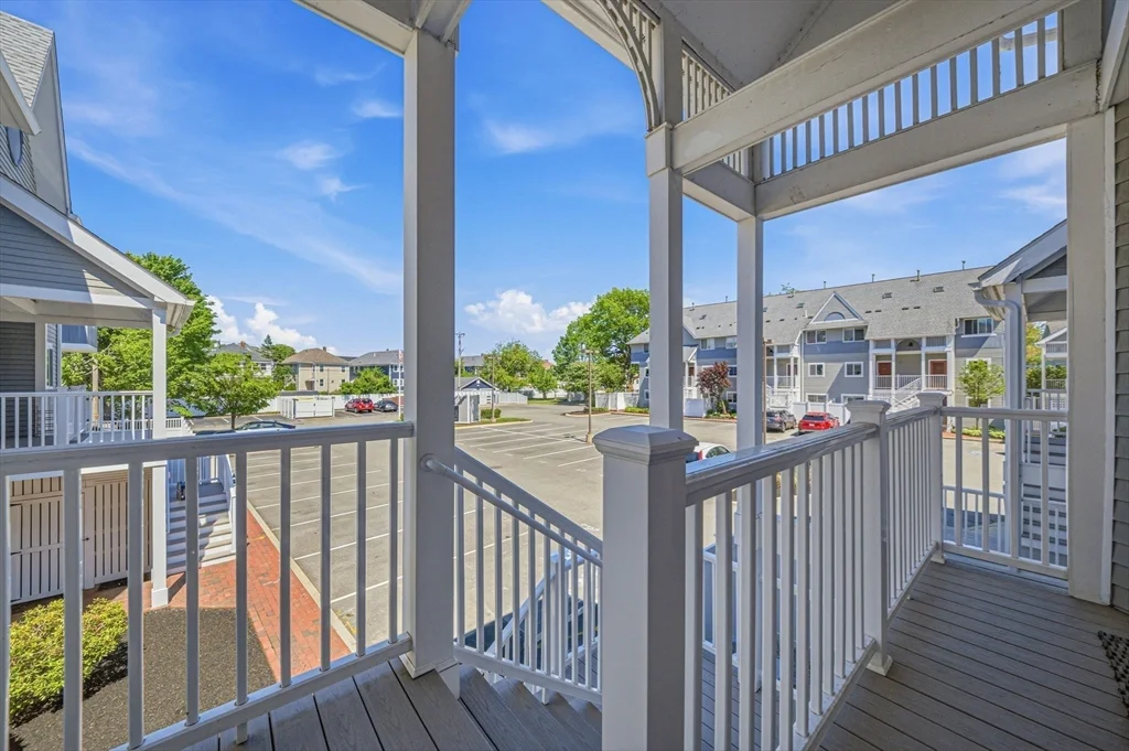 20 Ship Ave, Glenwood