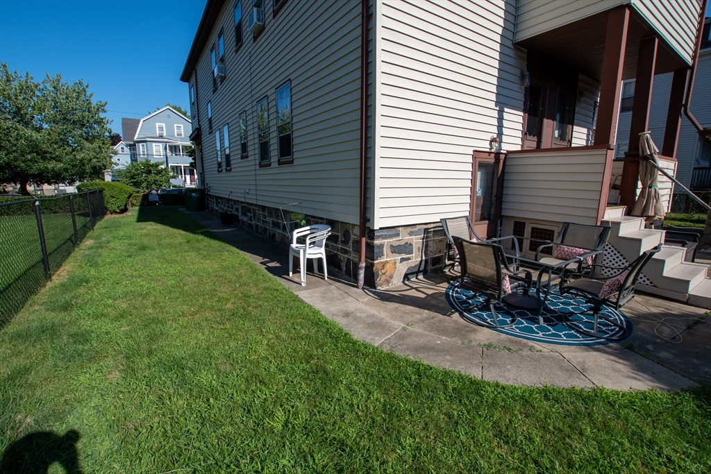 96 Grant Ave, Medford