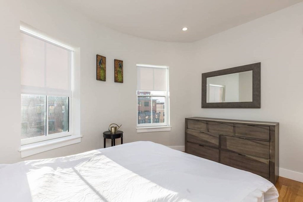 666 Massachusetts Ave, South End