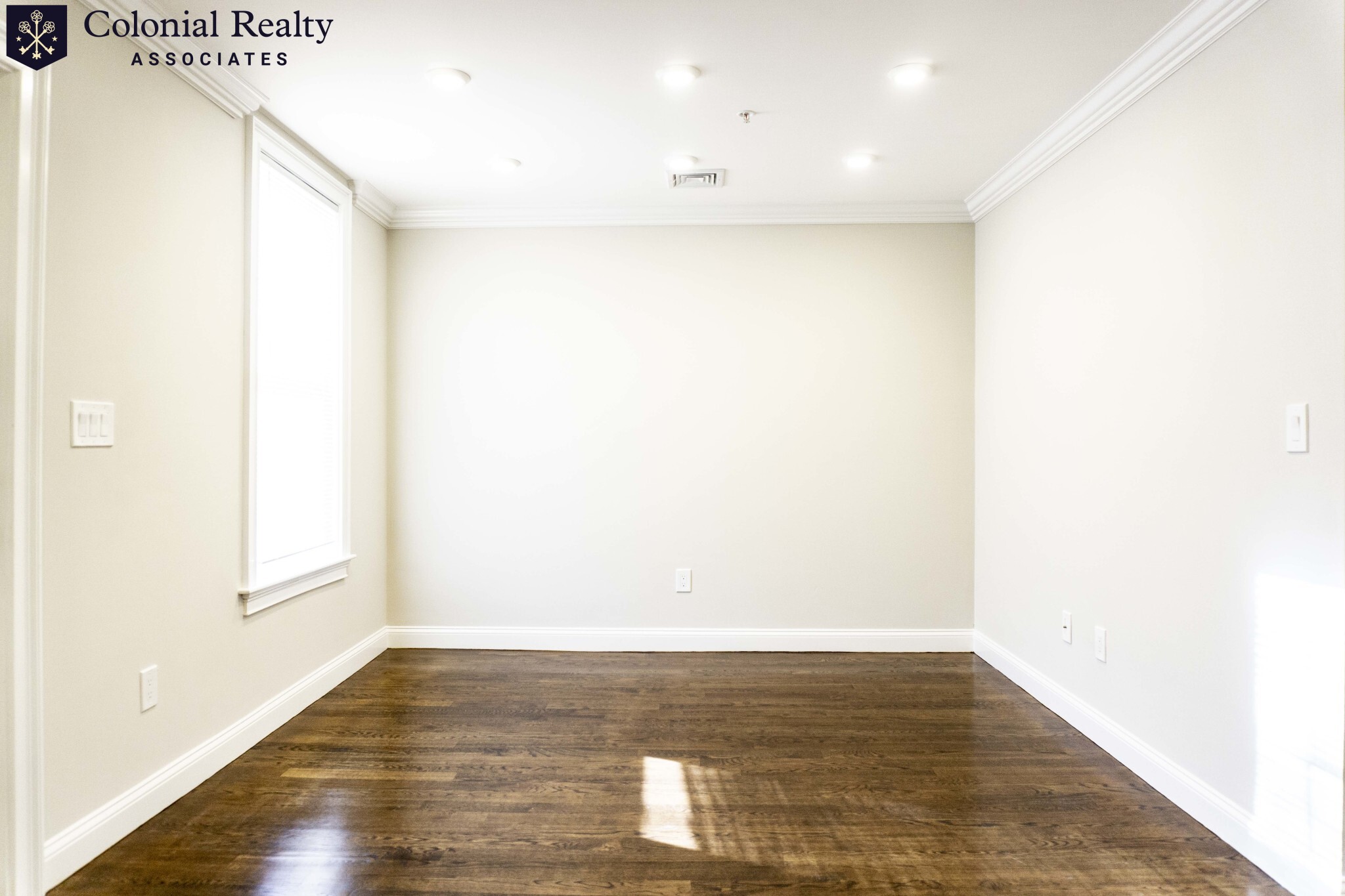 87 Morris St, East Boston