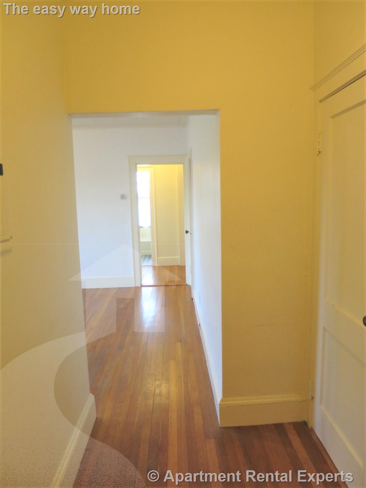 36 College Ave, Davis Square