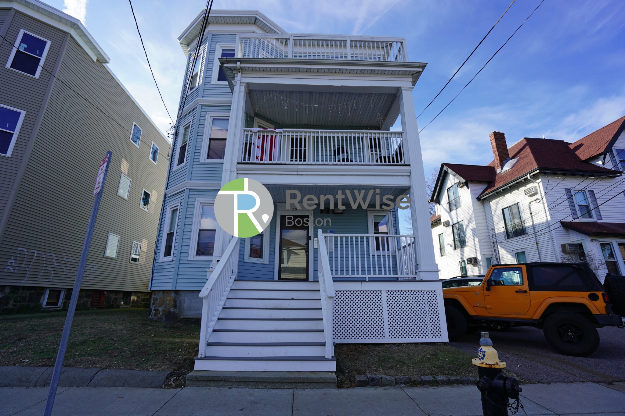 25 Linden St, Allston