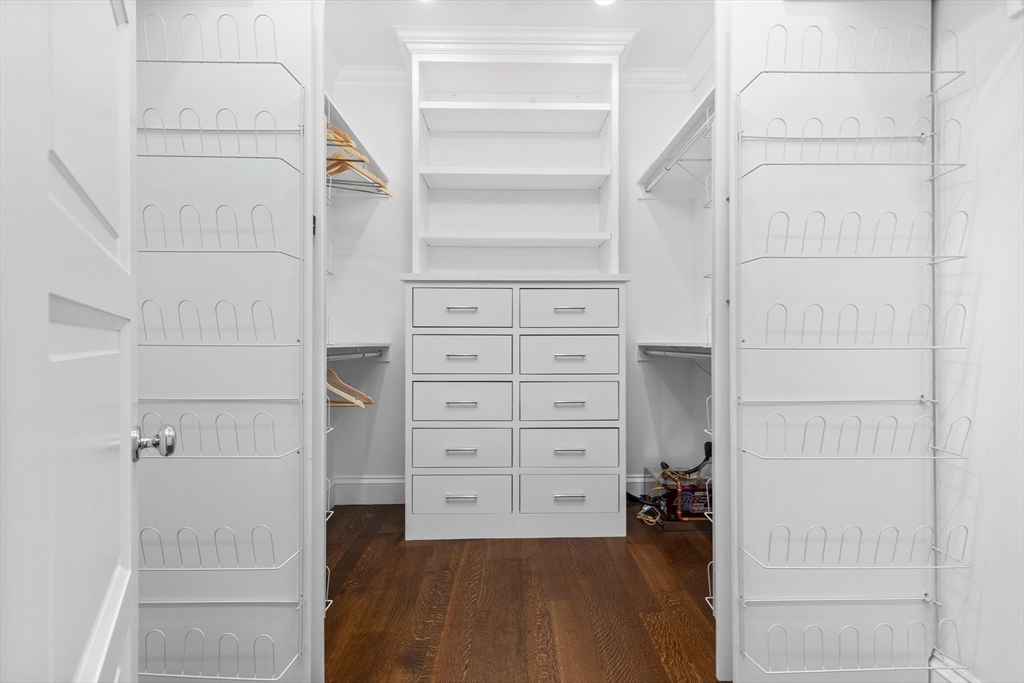 409 Commonwealth Ave, Back Bay